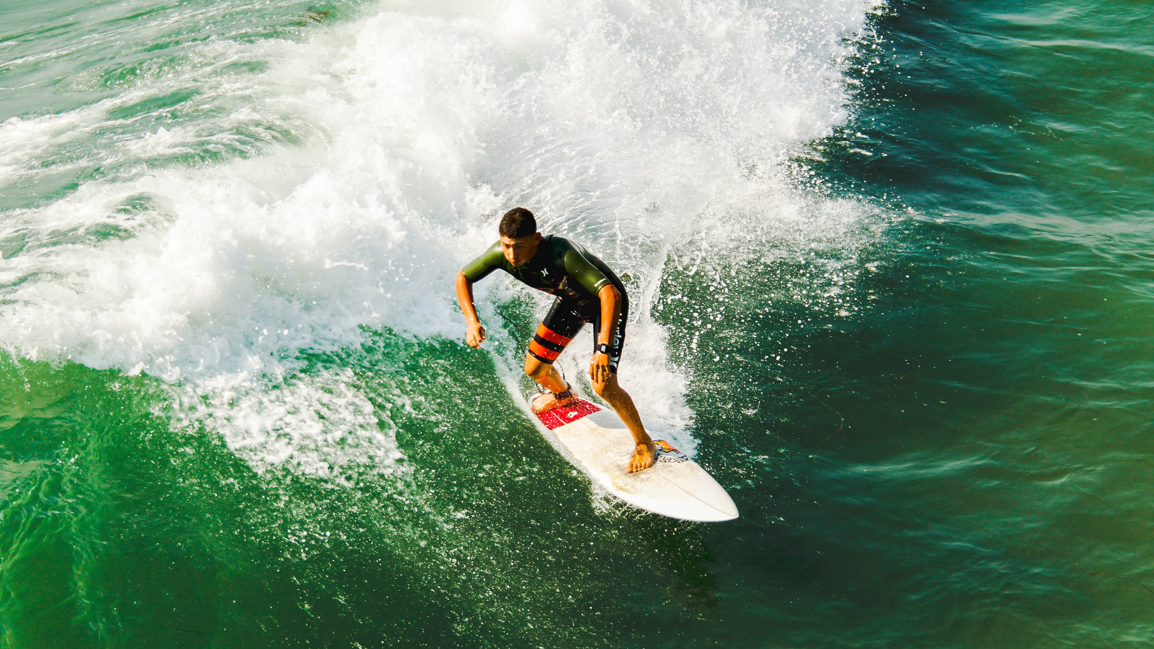 开云APP-曼联强势反弹，积分榜上升为第二  第2张