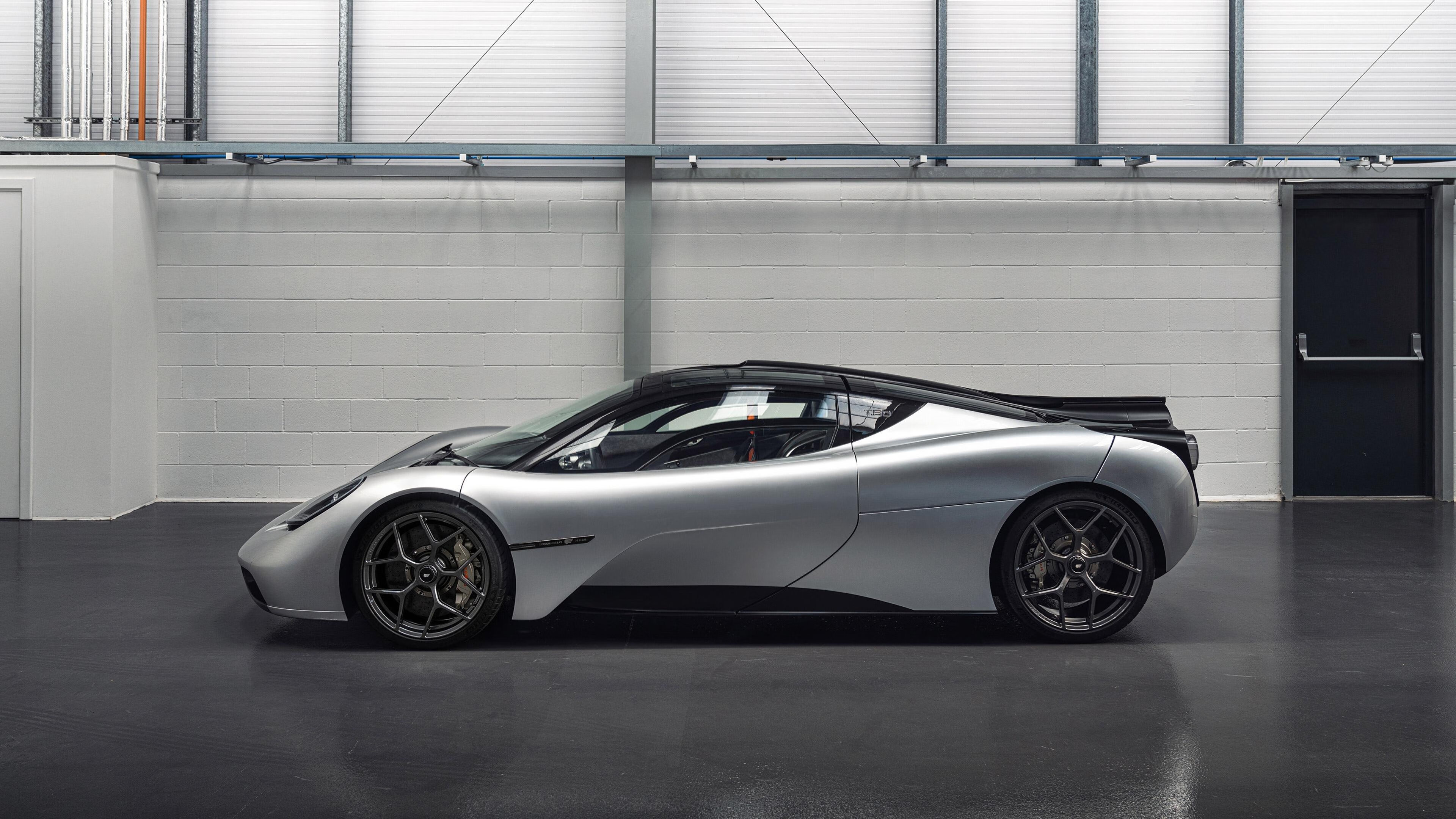 开云官方网站-“英超冠军悬念待定,战局剑拔弩张”,英超冠军叫什么